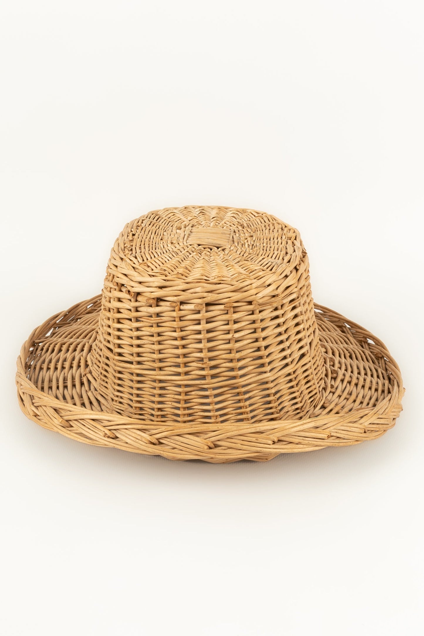 Chapeau en osier