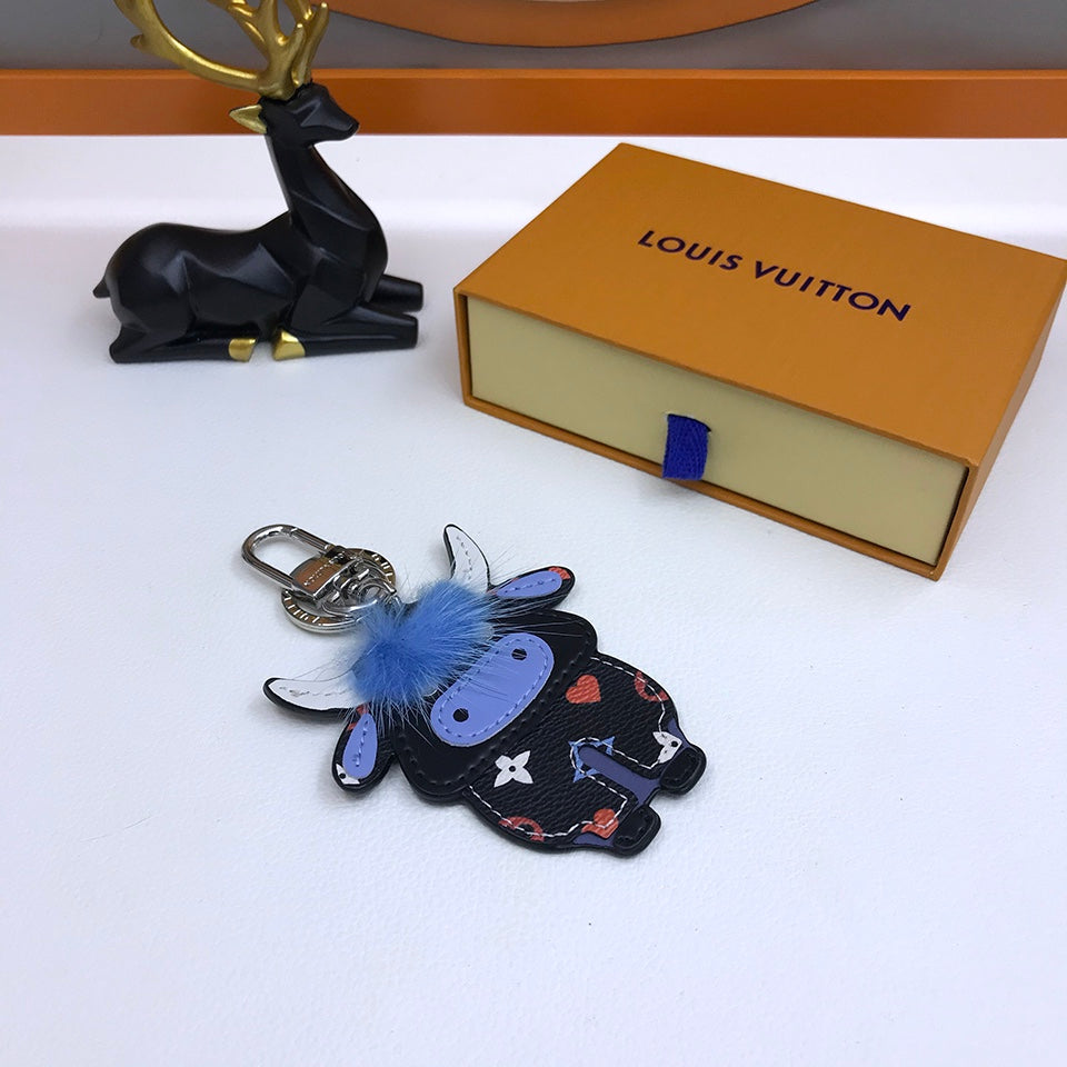 GLM -Top Quality Keychains LUV 082