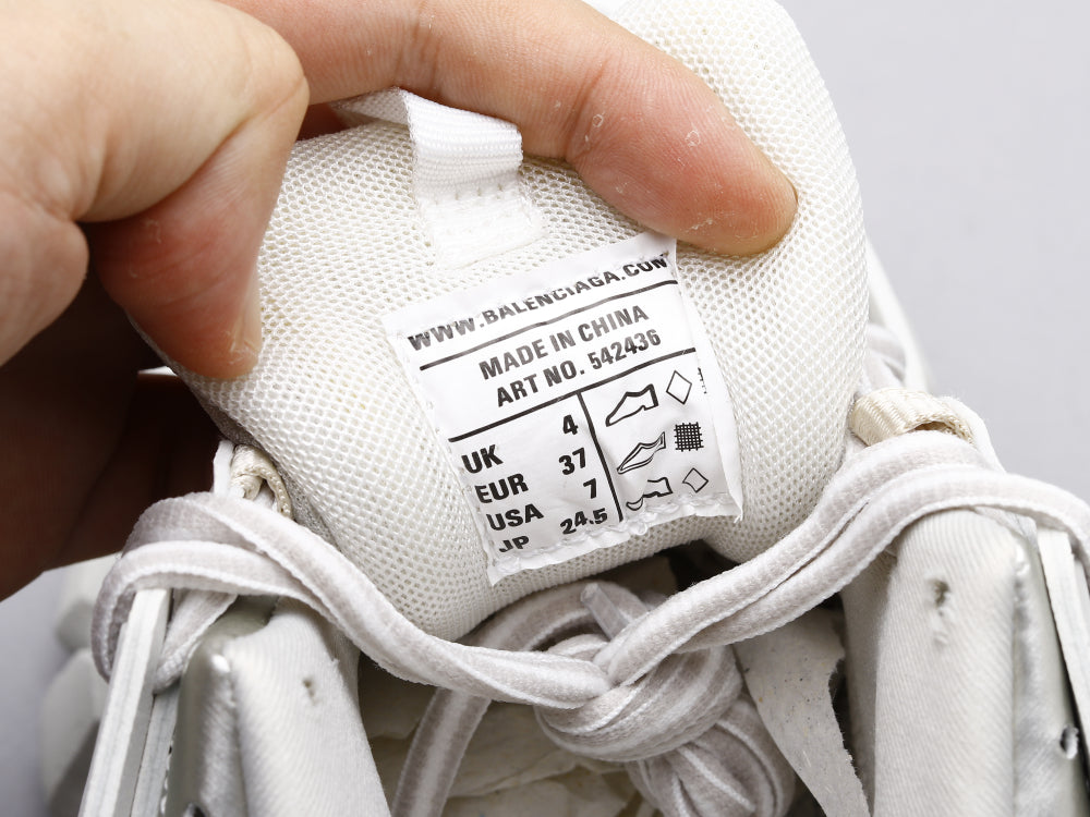 GLM - Bla Track Three Generations White Sneaker