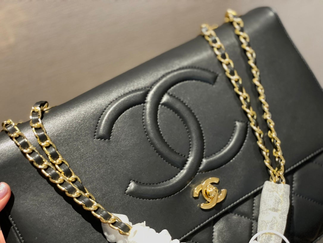 Designer bags by Chanel 304