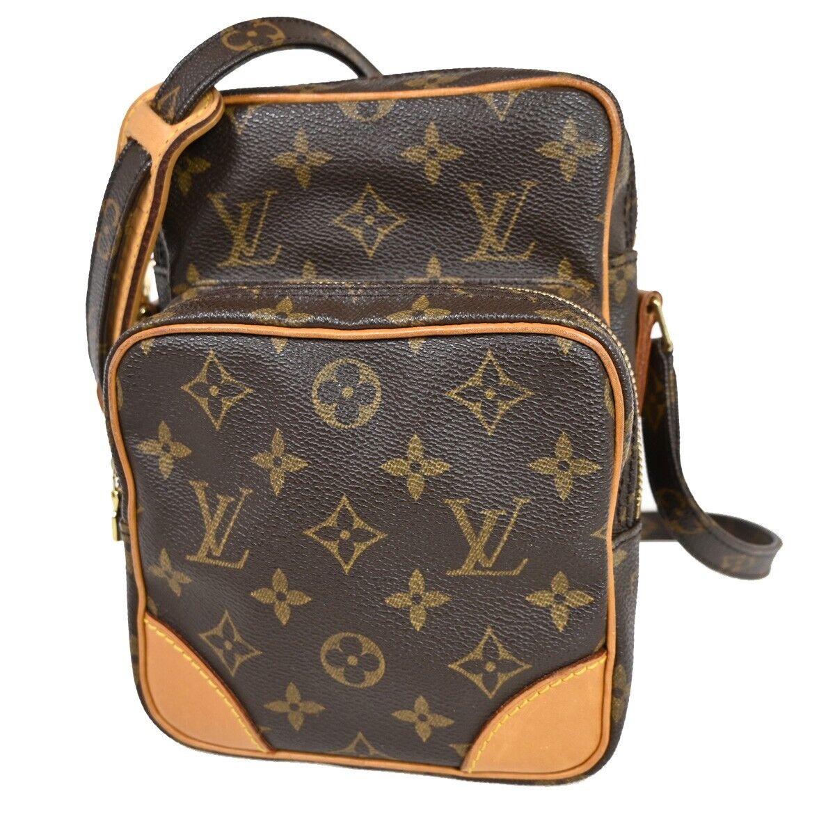 Louis Vuitton Amazon  Canvas Shoulder Bag ()