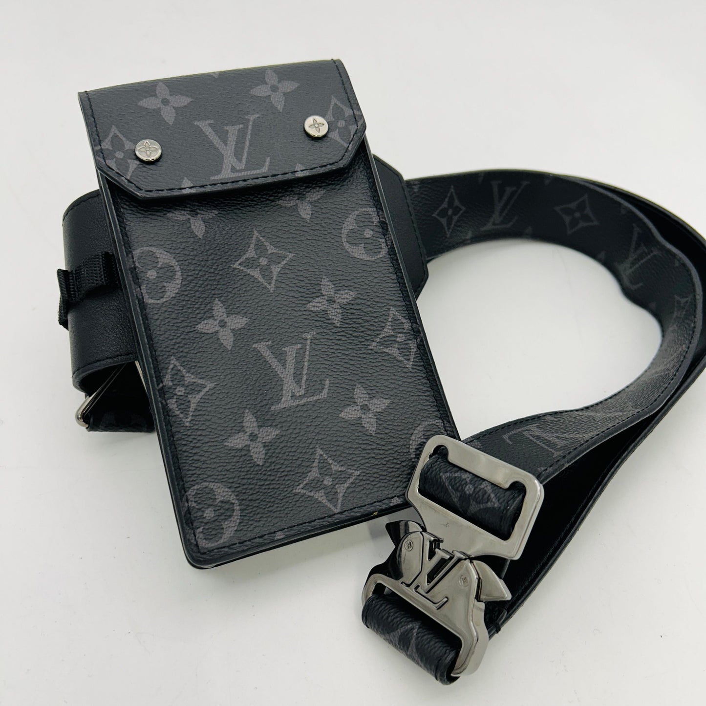 Louis Vuitton Monogram Eclipse Utility Waist Pouch / Canvas Belt Bag GP22243973