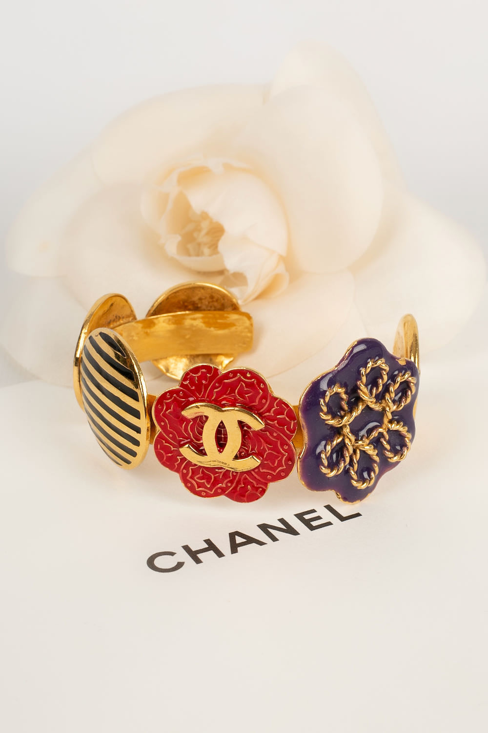 Bracelet Ã©maillÃ© Chanel