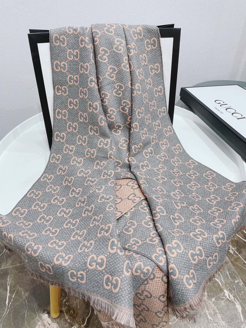 GLM - Top Quality GCI Scarf 040