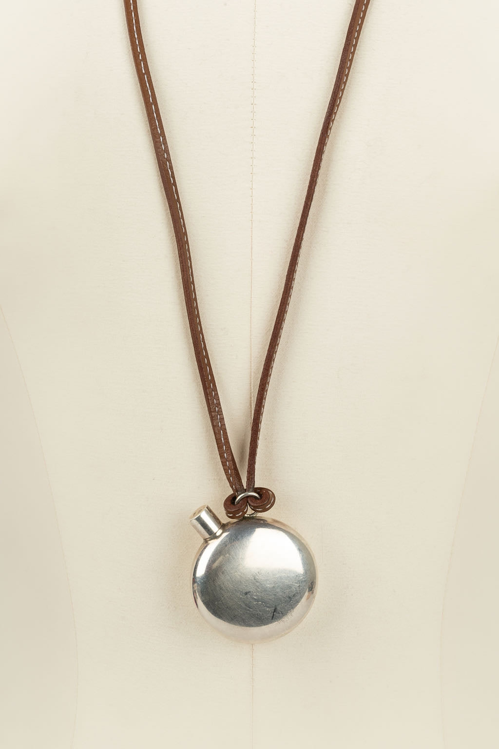 Collier fiole porte parfum HermÃƒÆ’Ã‚Â¨s