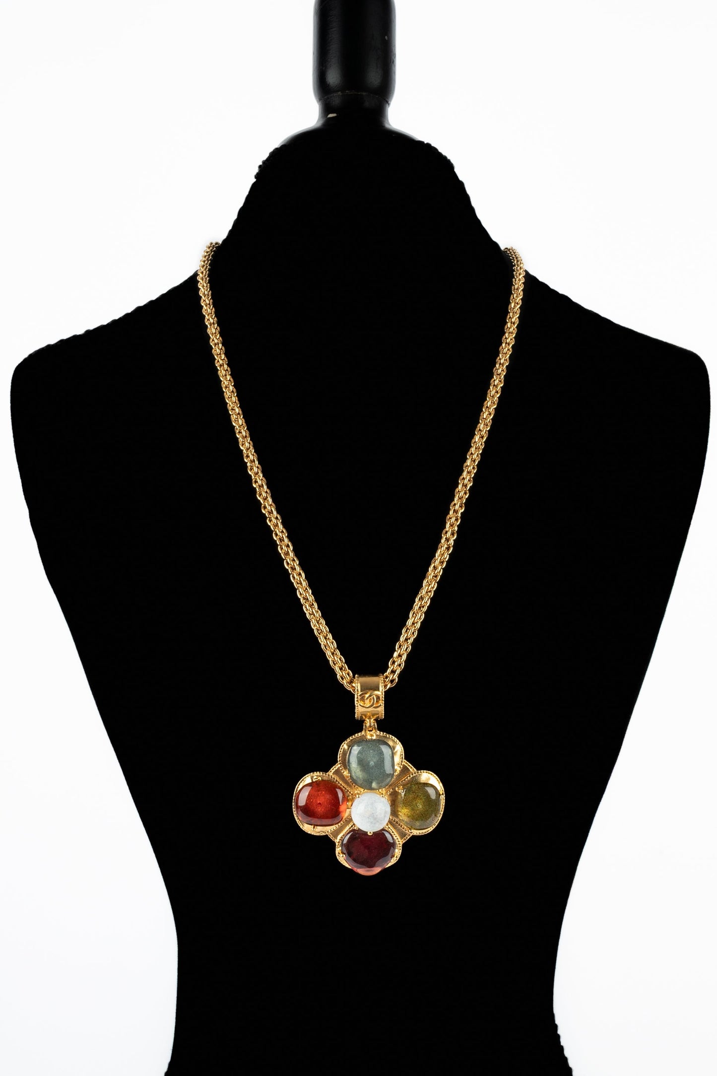 Collier pendentif Chanel 1997