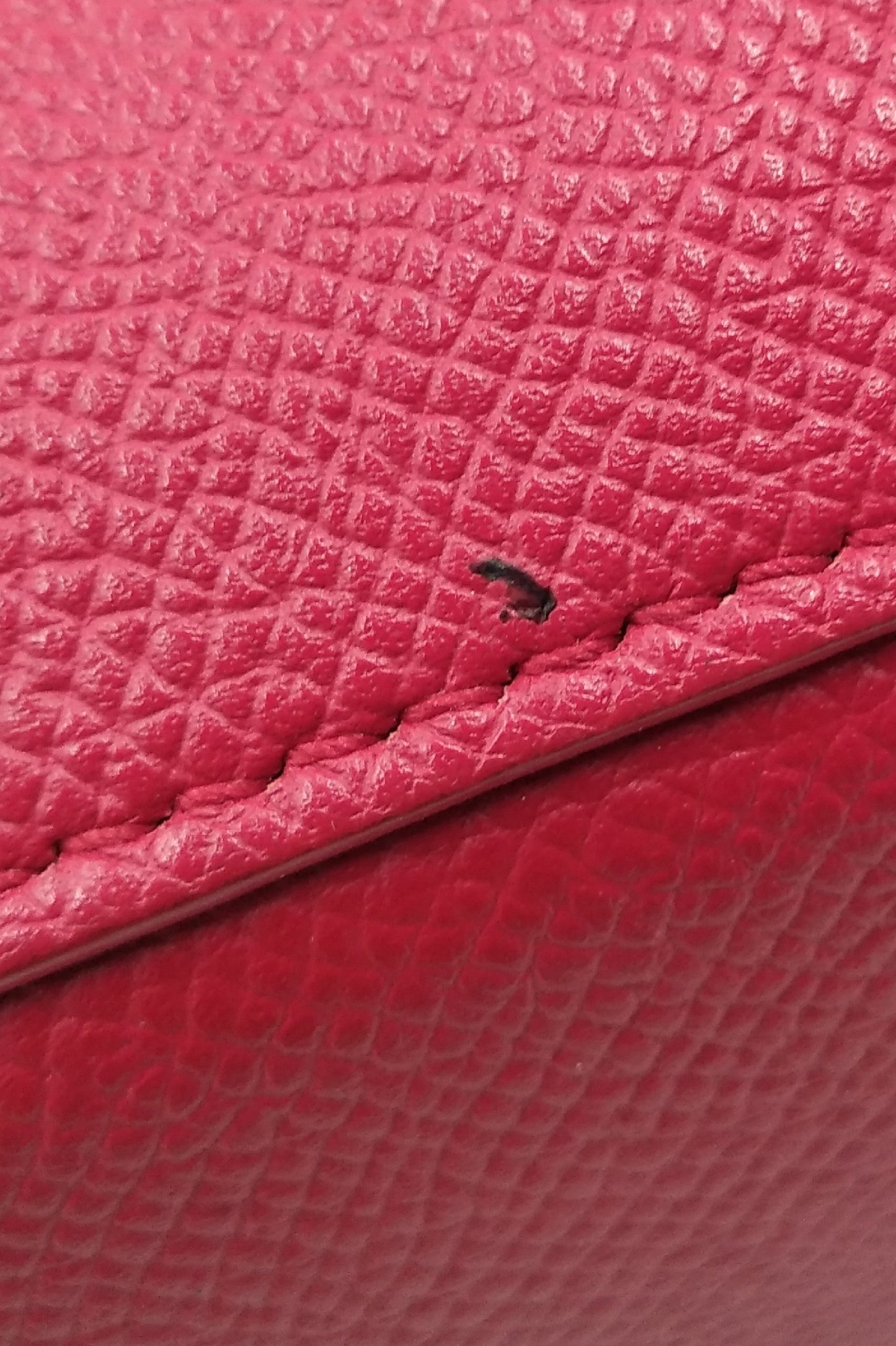 Logo Ville Camera Crossbody Bag Red