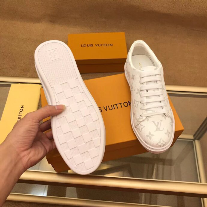 GLM - Top Quality Luv Sneaker 062