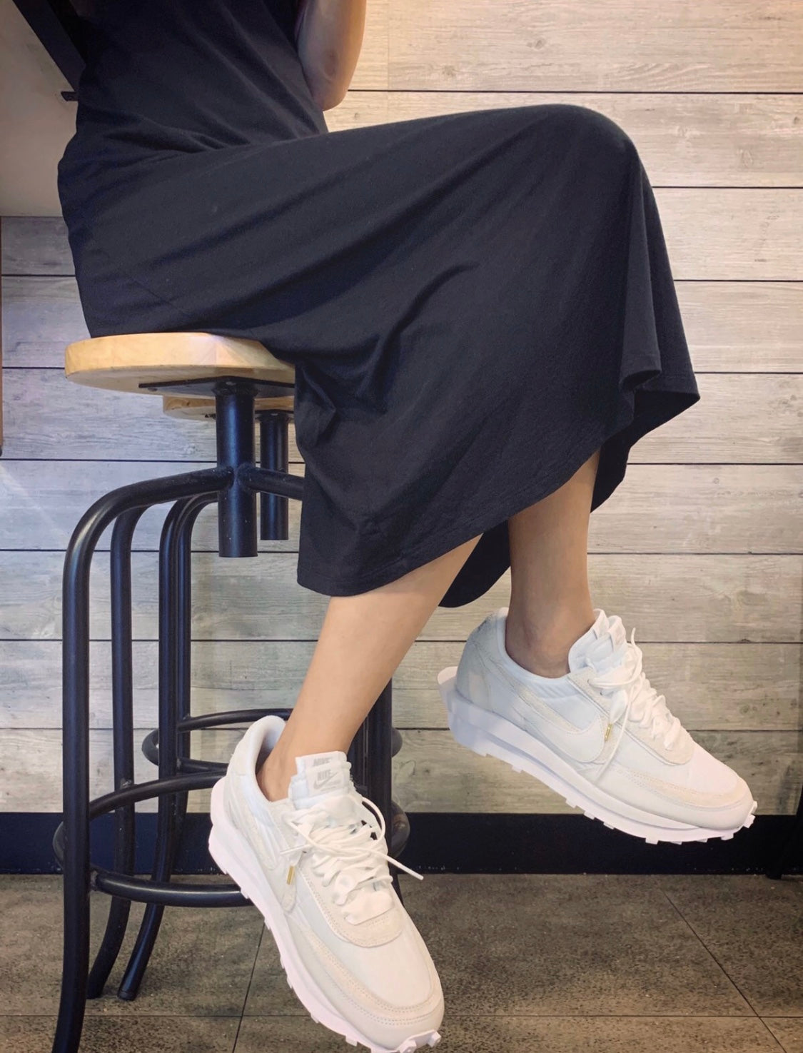 GLM - NKE Waffle Satin White