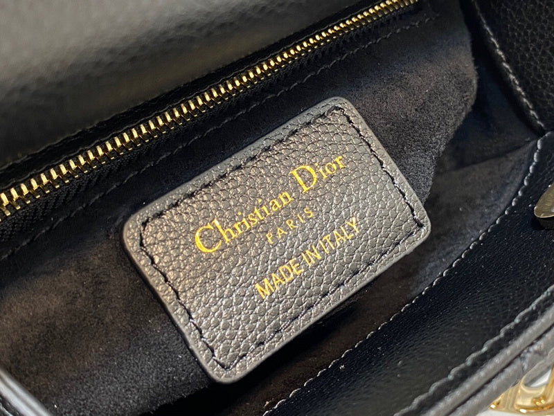GLM - Dir Bags - 1750