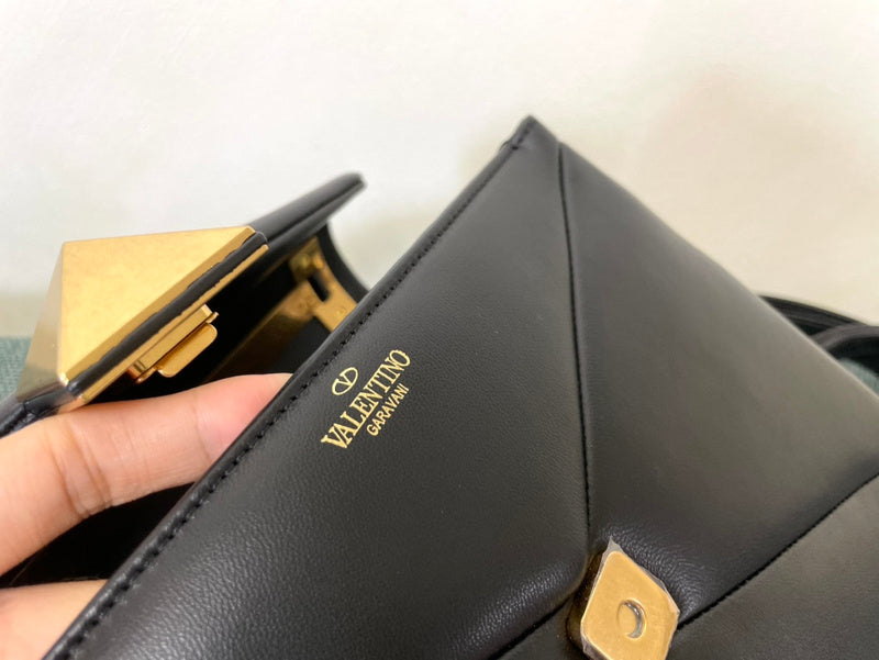 GLM - VEL Bags - 239