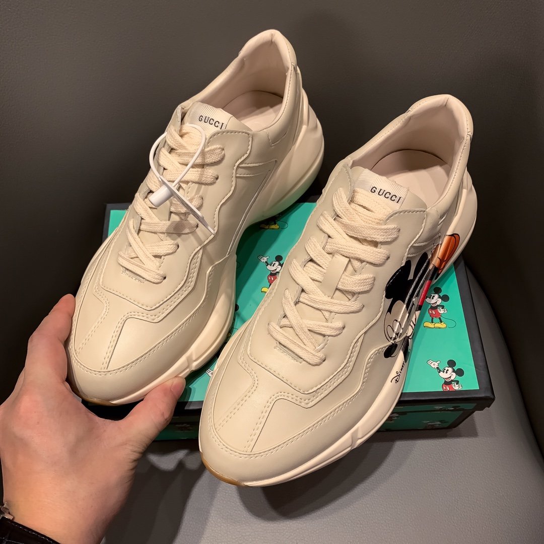 GLM-GCI  RHYTON SNEAKER WITH Mkey 131