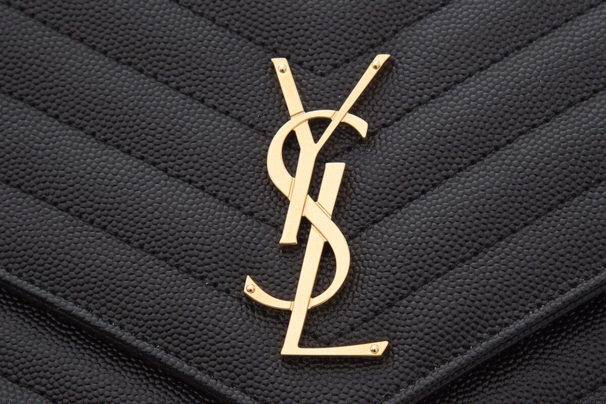YSL Matelasse Grain De Poudre Black Leather Envelope Flap Pouch Clutch Bag