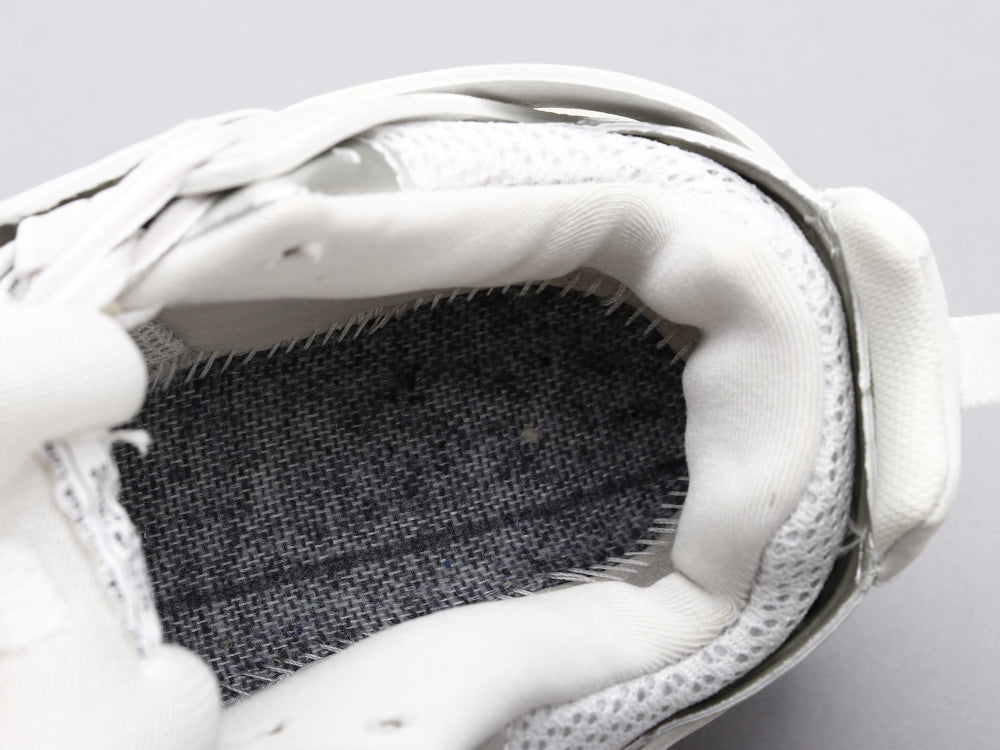GLM - Bla Track Three Generations White Sneaker