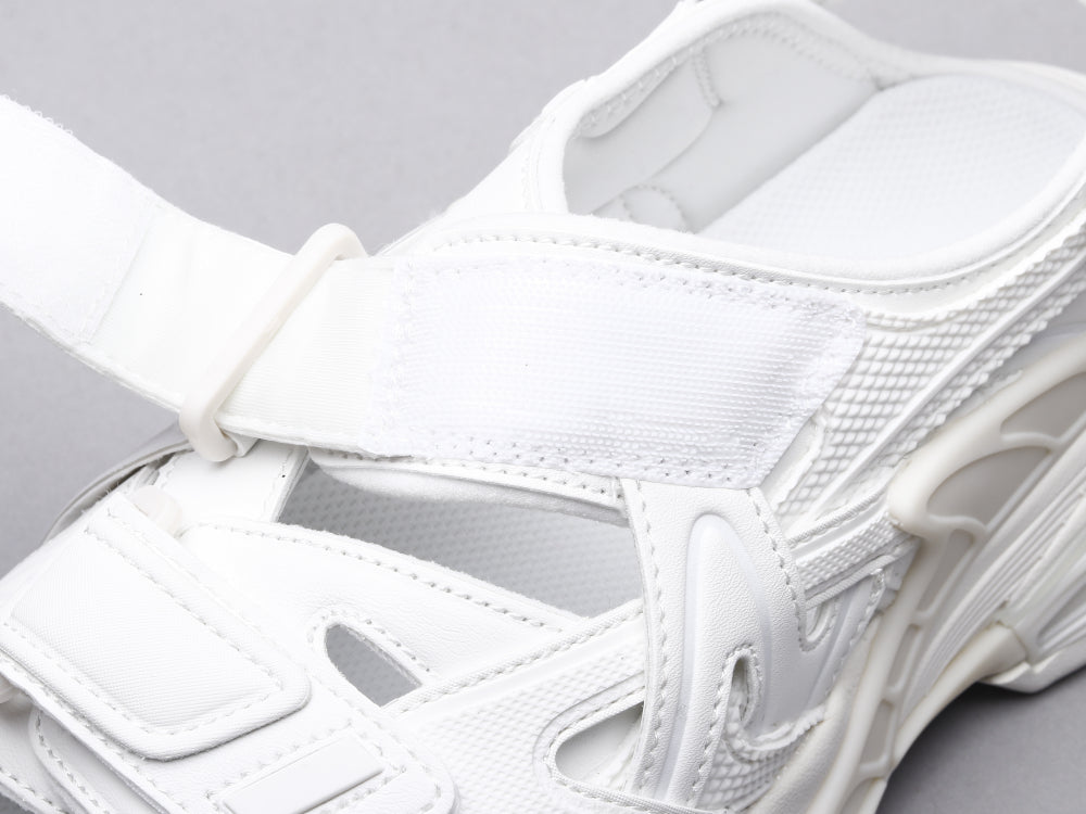 GLM - Bla Track Sandals White Sneaker