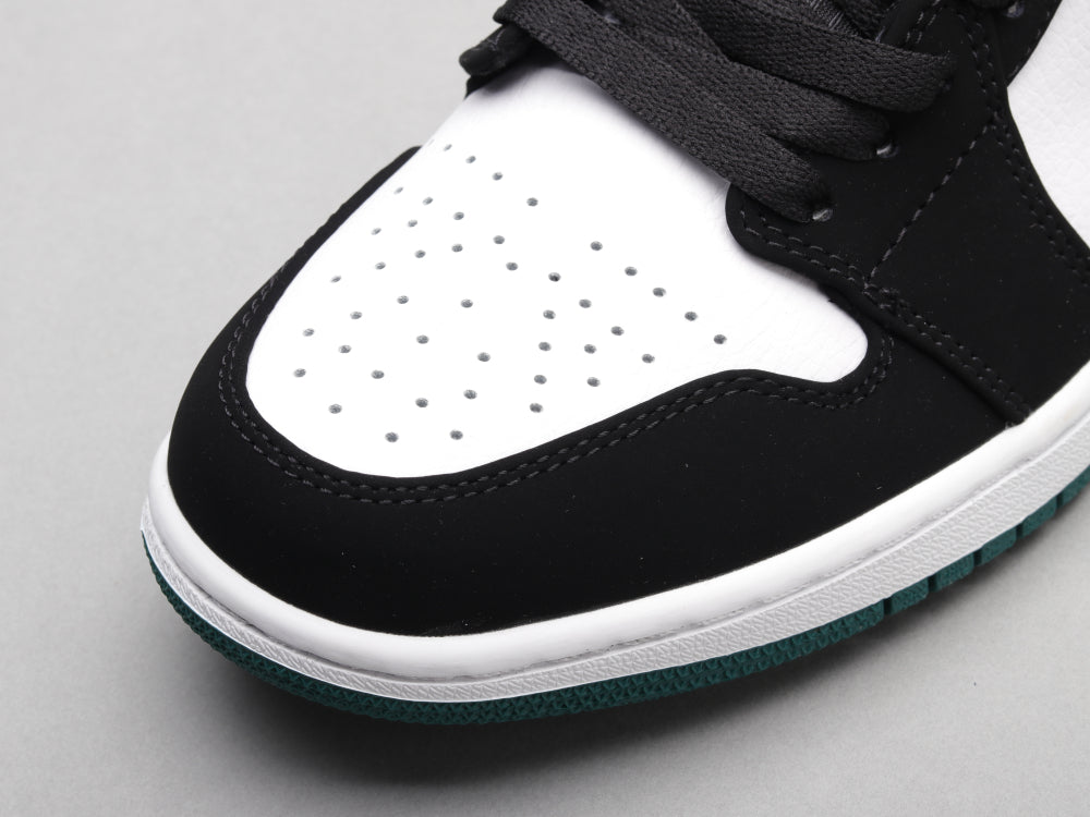 GLM - AJ1 black and green toes