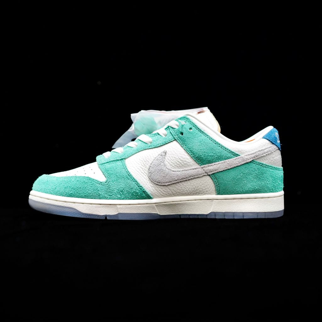 GLM - Kasina co-branded Tiffany Green