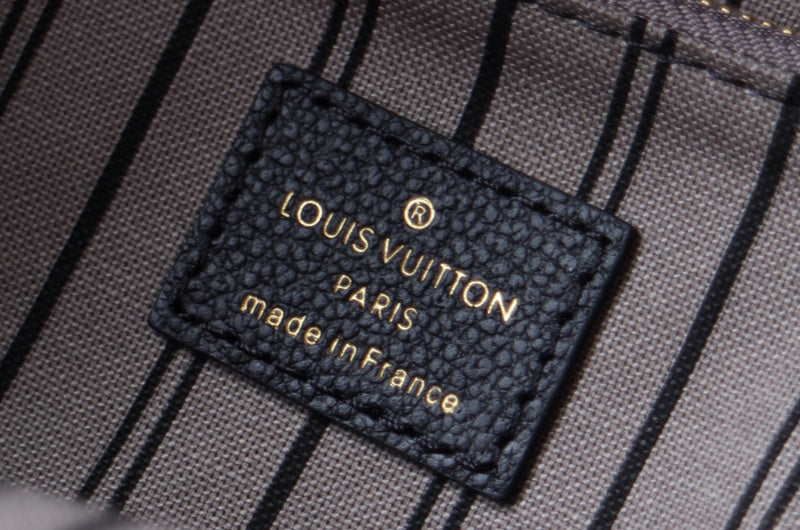 LOV2 Bags - Fashion Bags  2828