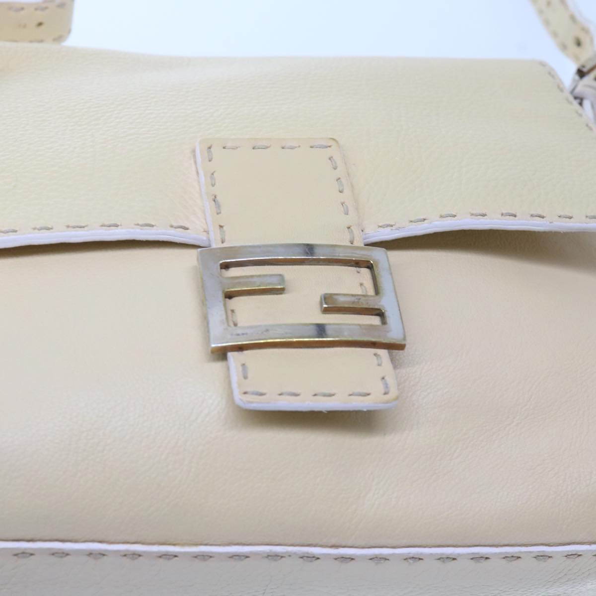 FENDI Mamma Baguette Shoulder Bag Leather Beige bs10191