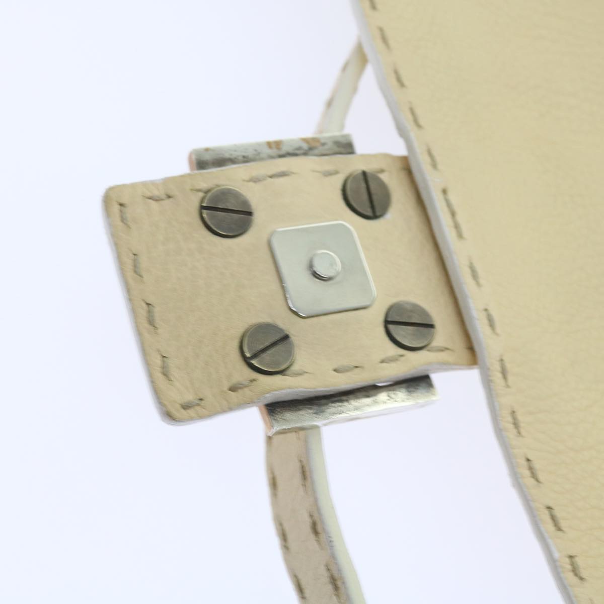 FENDI Mamma Baguette Shoulder Bag Leather Beige bs10191