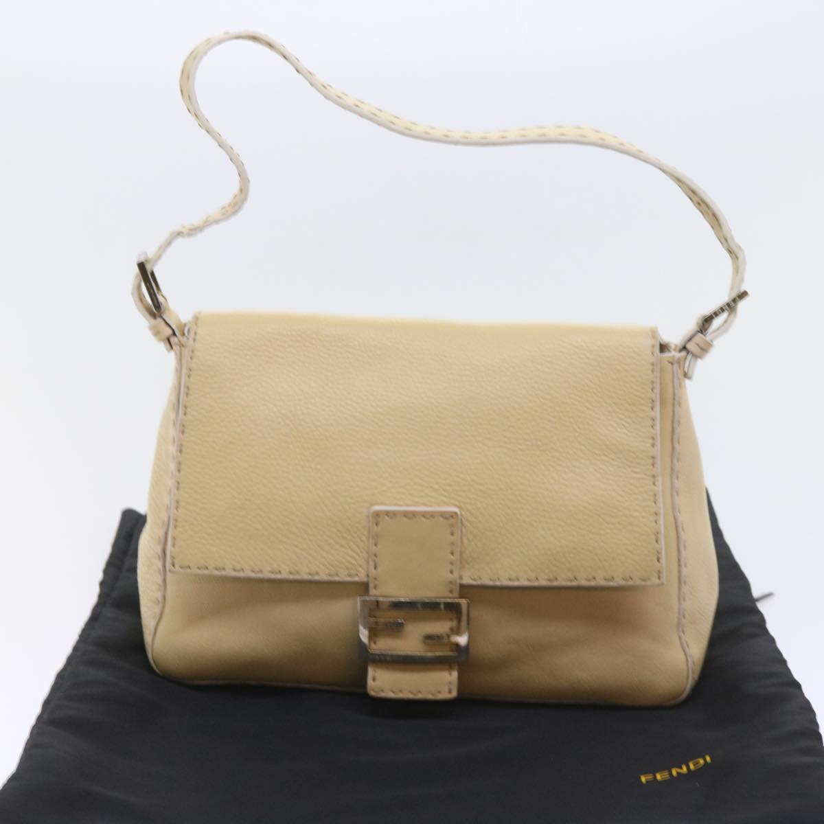 FENDI Mamma Baguette Shoulder Bag Leather Beige bs10191