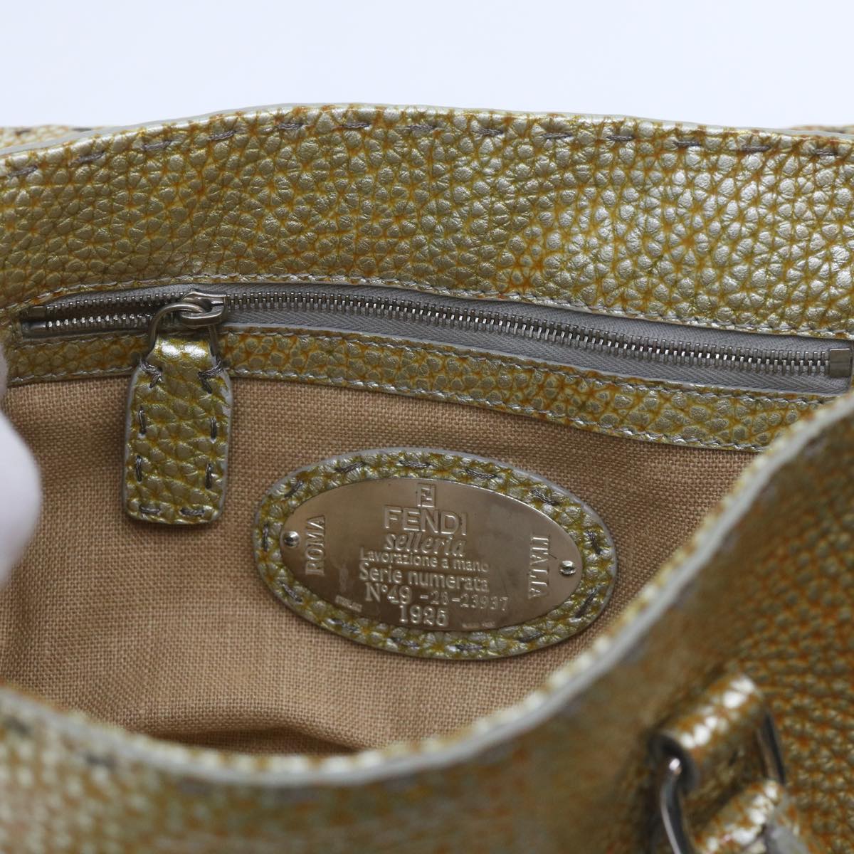 FENDI Hand Bag Leather Gold Tone bs10423