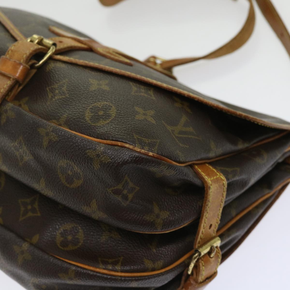 LOUIS VUITTON Monogram Saumur 30 Shoulder Bag M42256 LV bs10650