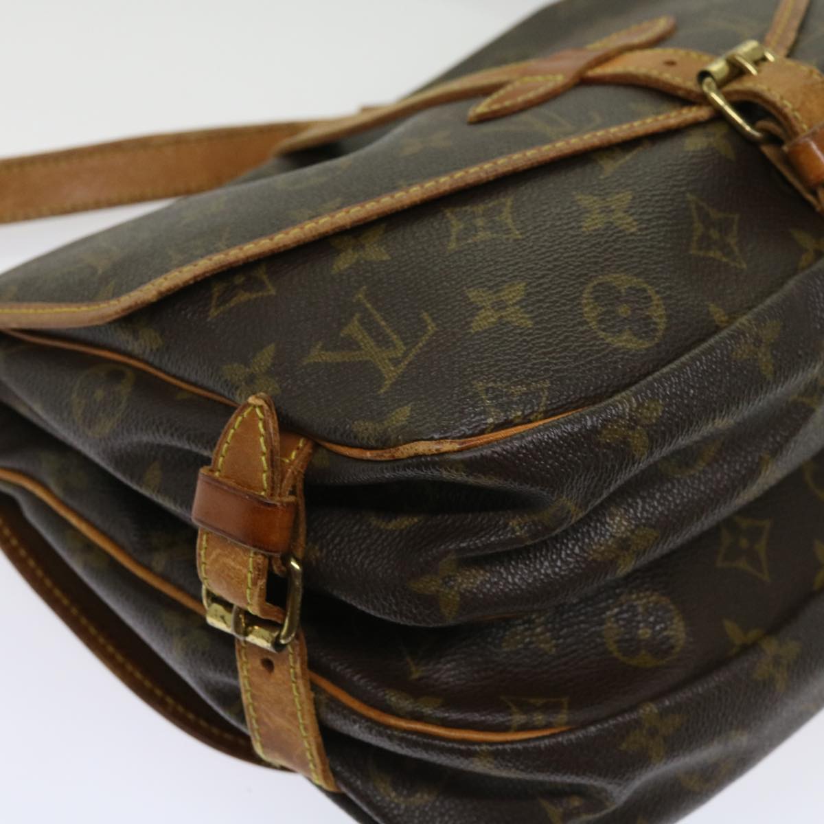 LOUIS VUITTON Monogram Saumur 30 Shoulder Bag M42256 LV bs10650