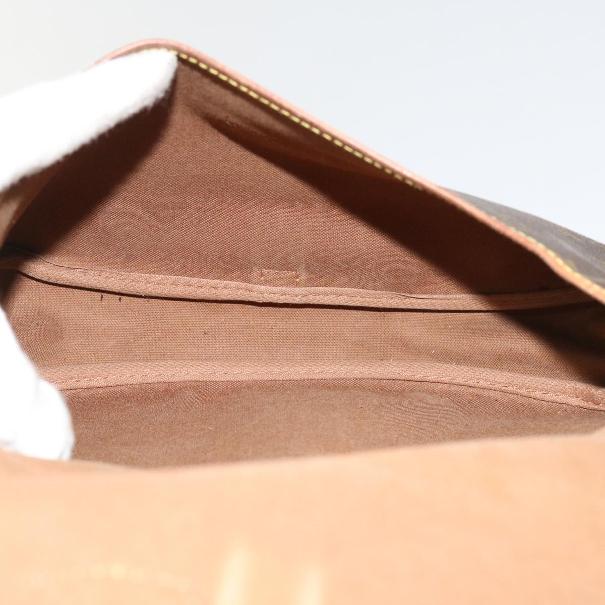 LOUIS VUITTON Monogram Saumur 30 Shoulder Bag M42256 LV bs10650
