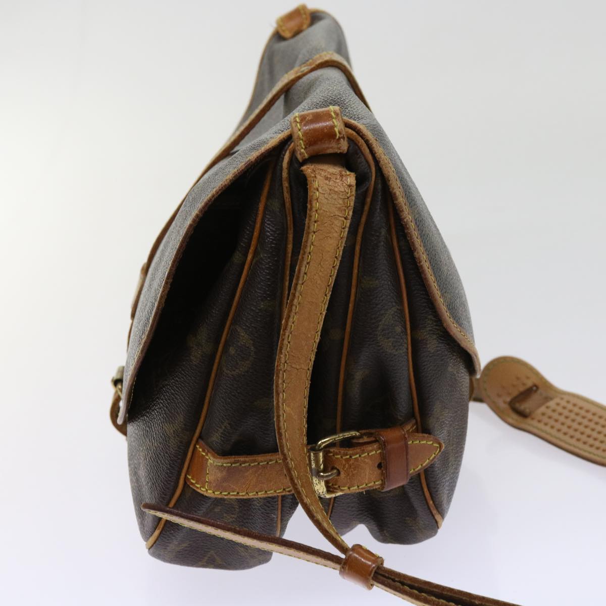 LOUIS VUITTON Monogram Saumur 30 Shoulder Bag M42256 LV bs10650