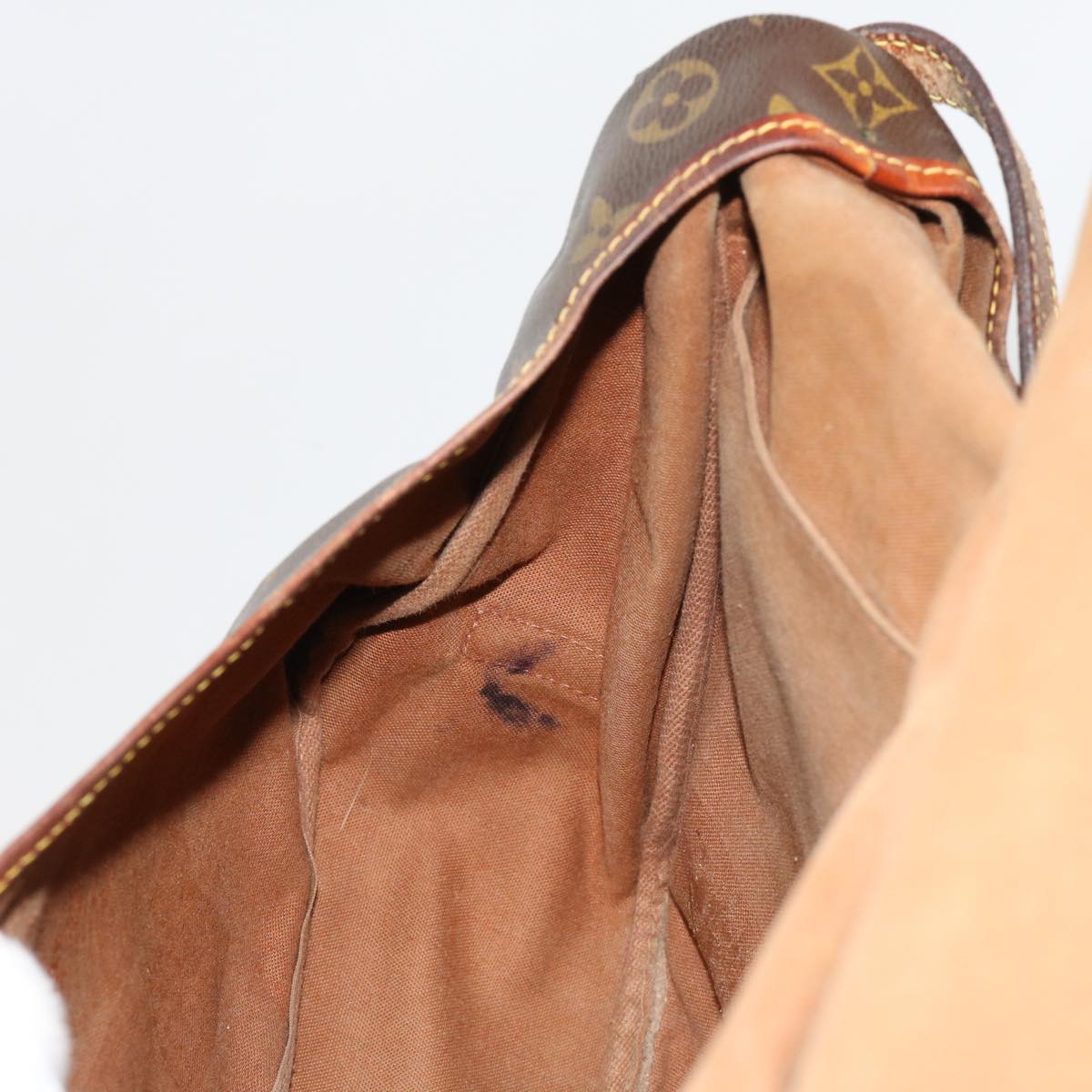 LOUIS VUITTON Monogram Saumur 35 Shoulder Bag M42254 LV bs11196