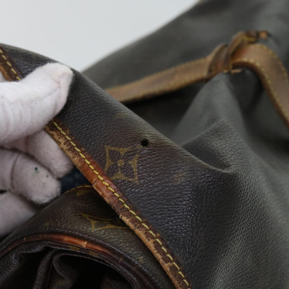 LOUIS VUITTON Monogram Saumur 35 Shoulder Bag M42254 LV bs11196
