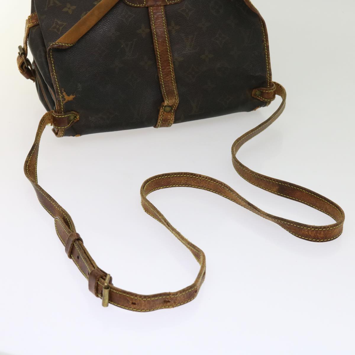 LOUIS VUITTON Monogram Saumur 30 Shoulder Bag M42256 LV bs11337