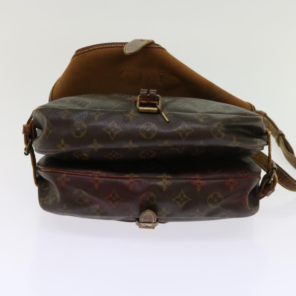 LOUIS VUITTON Monogram Saumur 30 Shoulder Bag M42256 LV bs11337