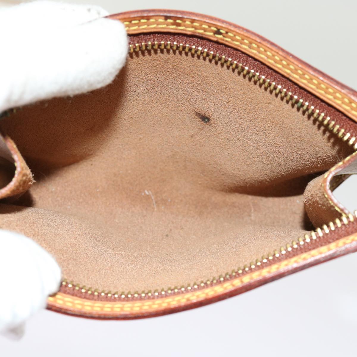 LOUIS VUITTON Nomad Leather Bucket PM Pouch Beige LV bs11355