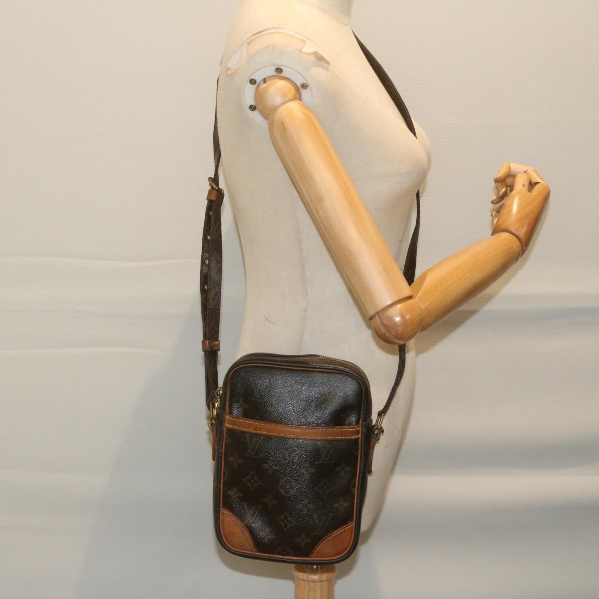 LOUIS VUITTON Monogram Danube Shoulder Bag M45266 LV bs11359
