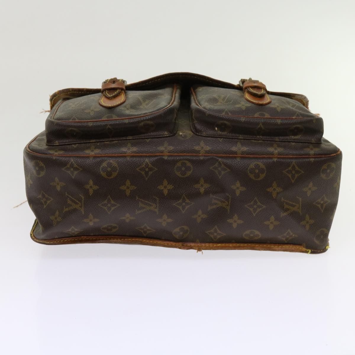 LOUIS VUITTON Monogram Gibeciere GM Shoulder Bag M42246 LV bs11362