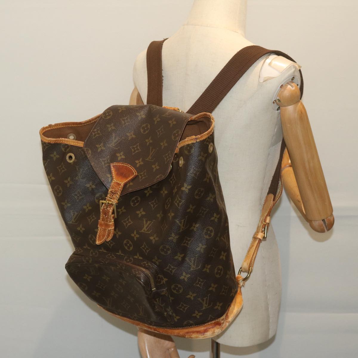 LOUIS VUITTON Monogram Montsouris GM Backpack M51135 LV bs11364