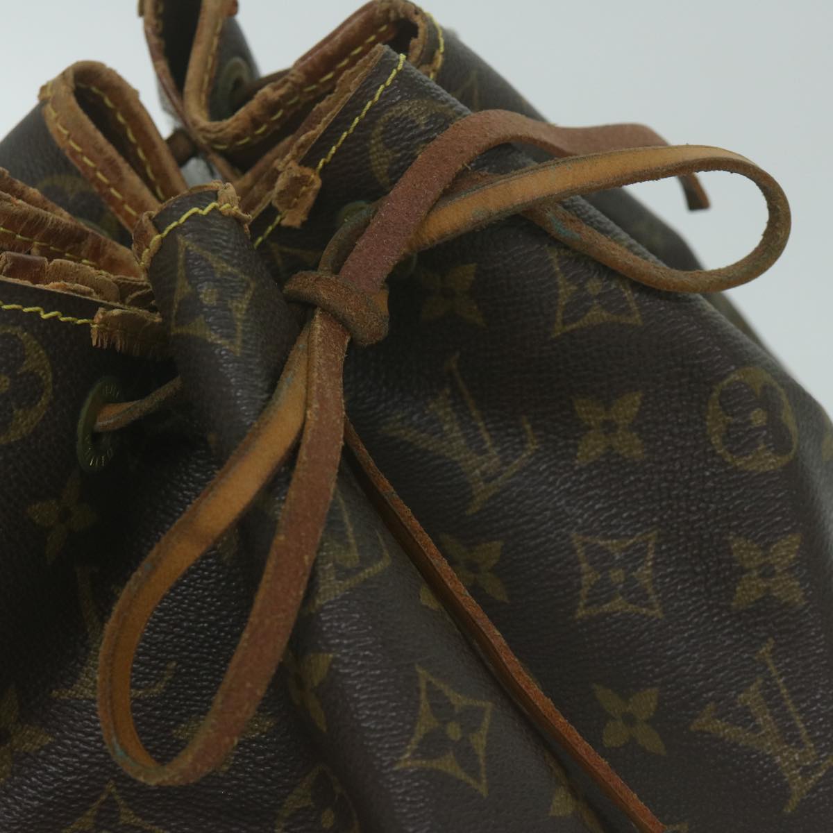 LOUIS VUITTON Monogram Noe Shoulder Bag M42224 LV bs11496