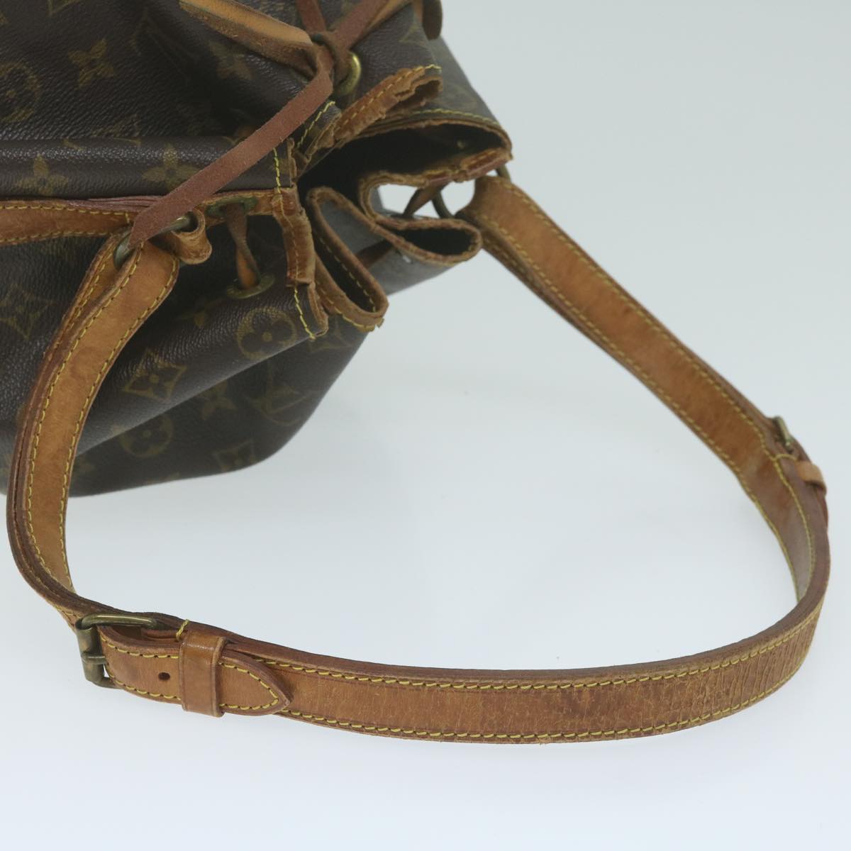 LOUIS VUITTON Monogram Noe Shoulder Bag M42224 LV bs11496