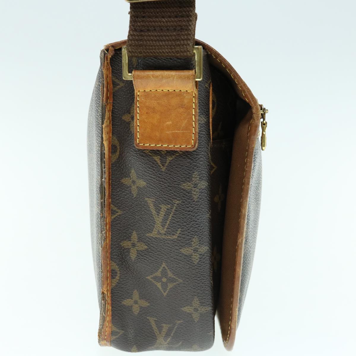 LOUIS VUITTON Monogram Messenger Bosphore PM Shoulder Bag M40106 LV bs11562