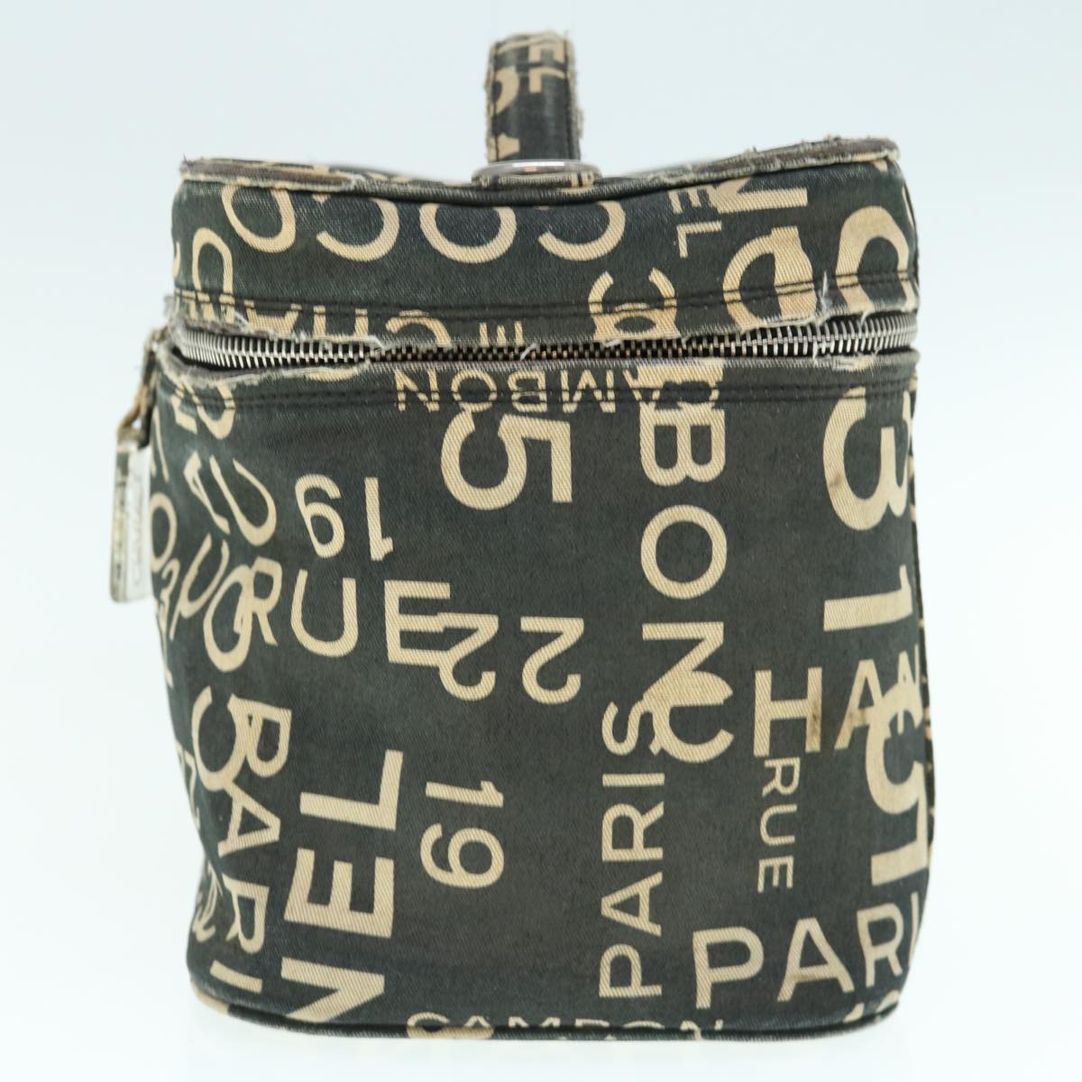 CHANEL Bycy Vanity Cosmetic Pouch Canvas Black CC bs11565