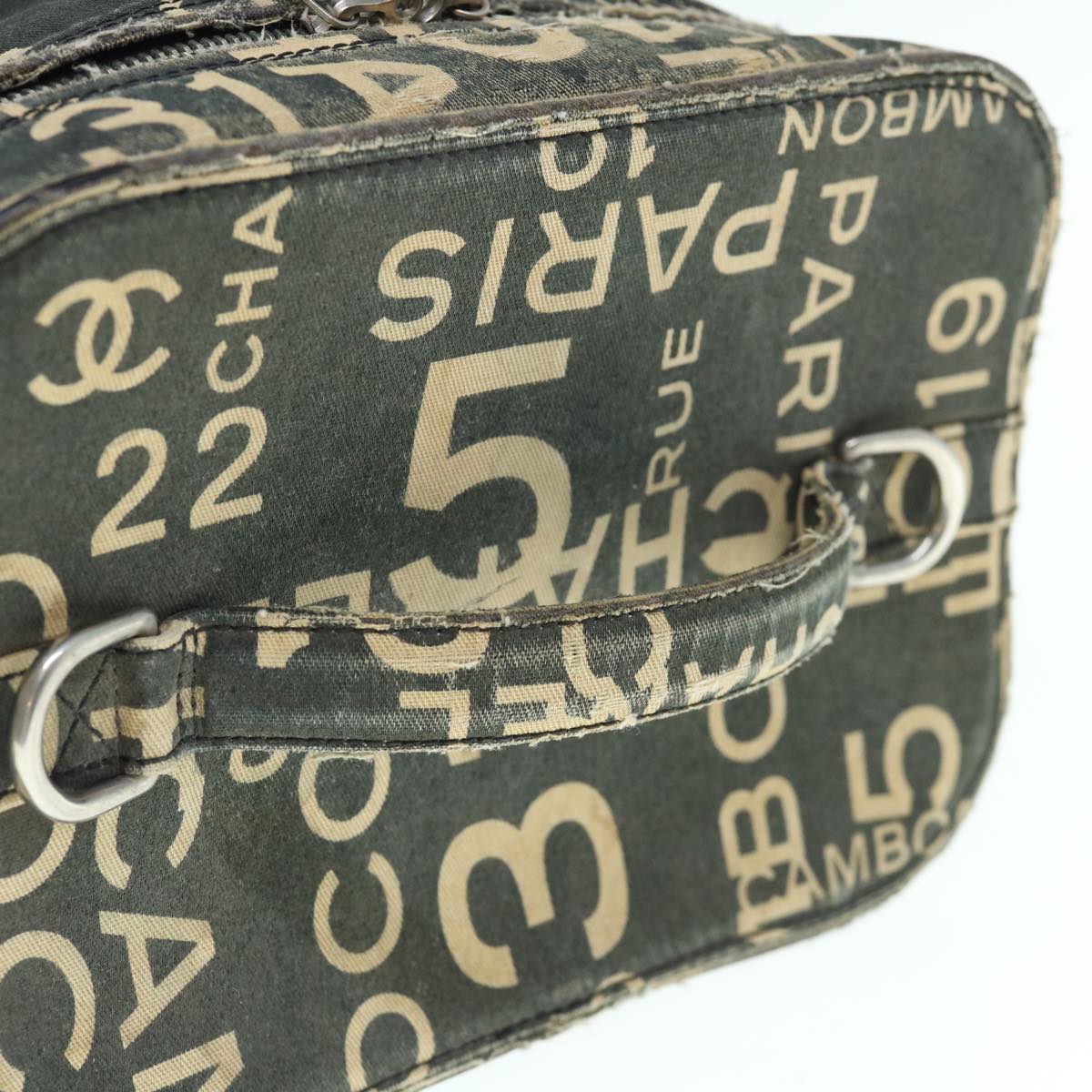 CHANEL Bycy Vanity Cosmetic Pouch Canvas Black CC bs11565