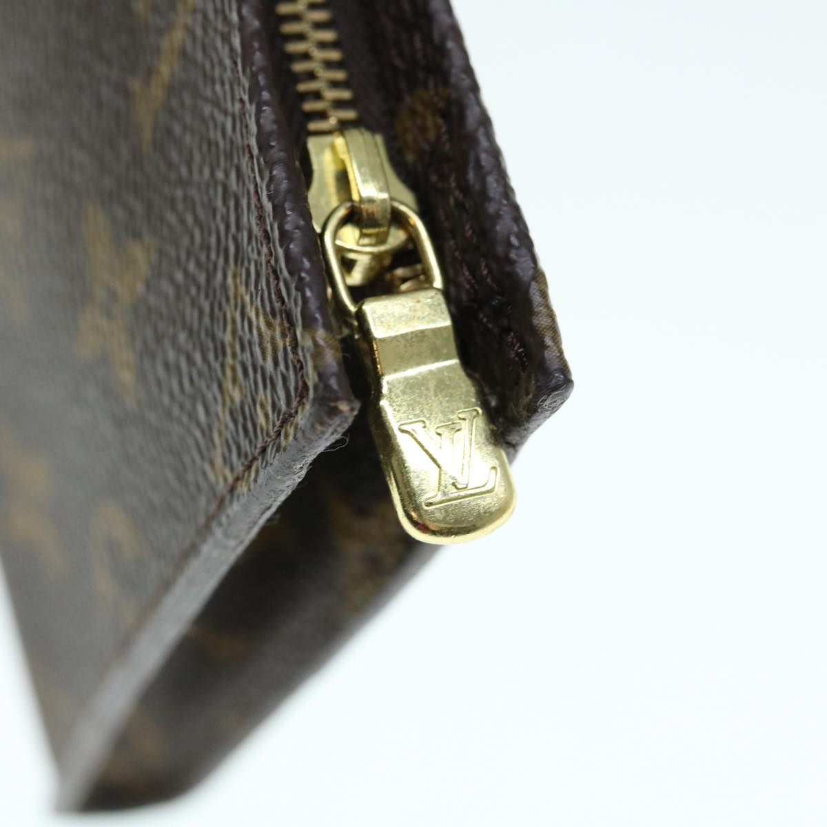 LOUIS VUITTON Monogram Bucket PM Pouch Accessory Pouch LV bs11579