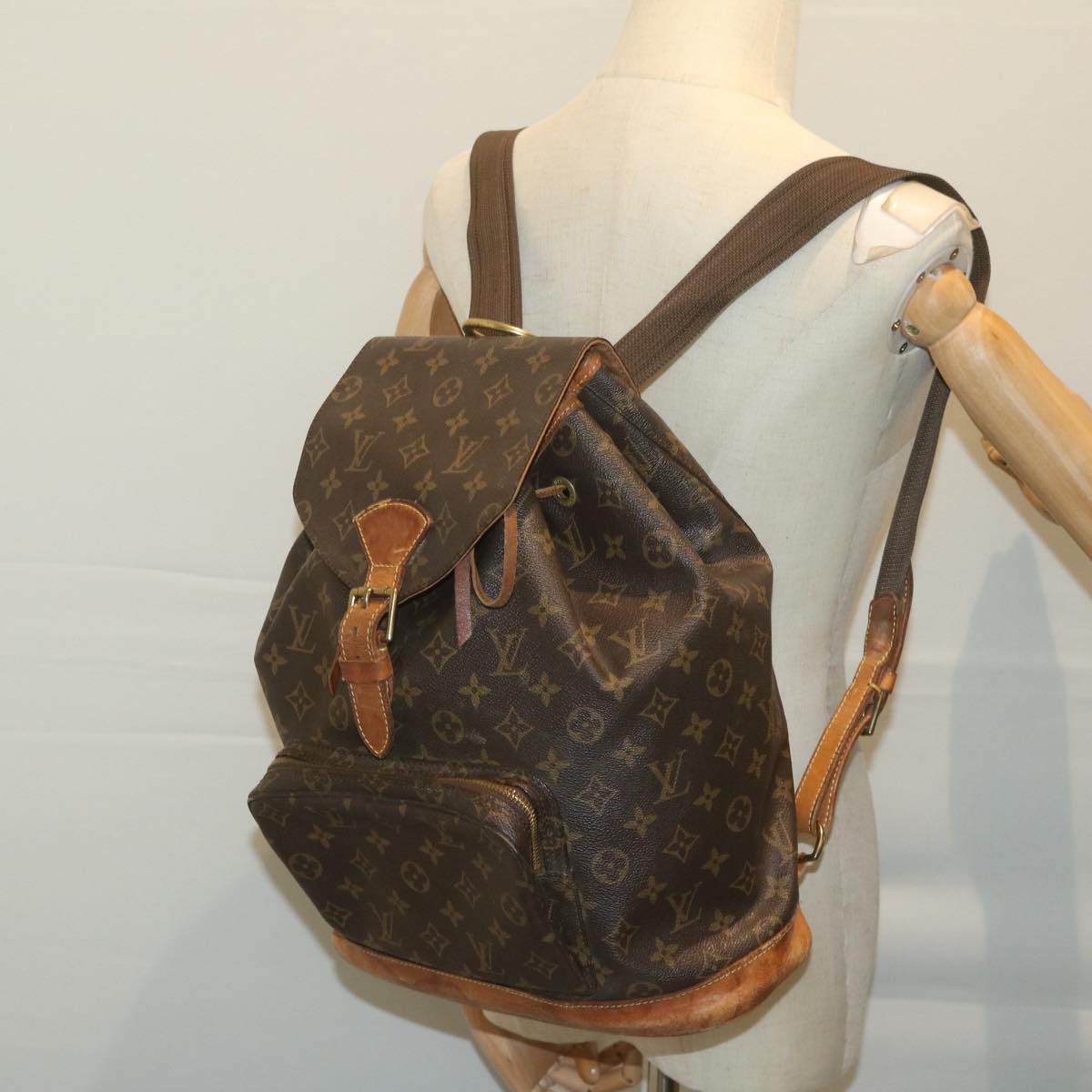 LOUIS VUITTON Monogram Montsouris GM Backpack M51135 LV bs11600