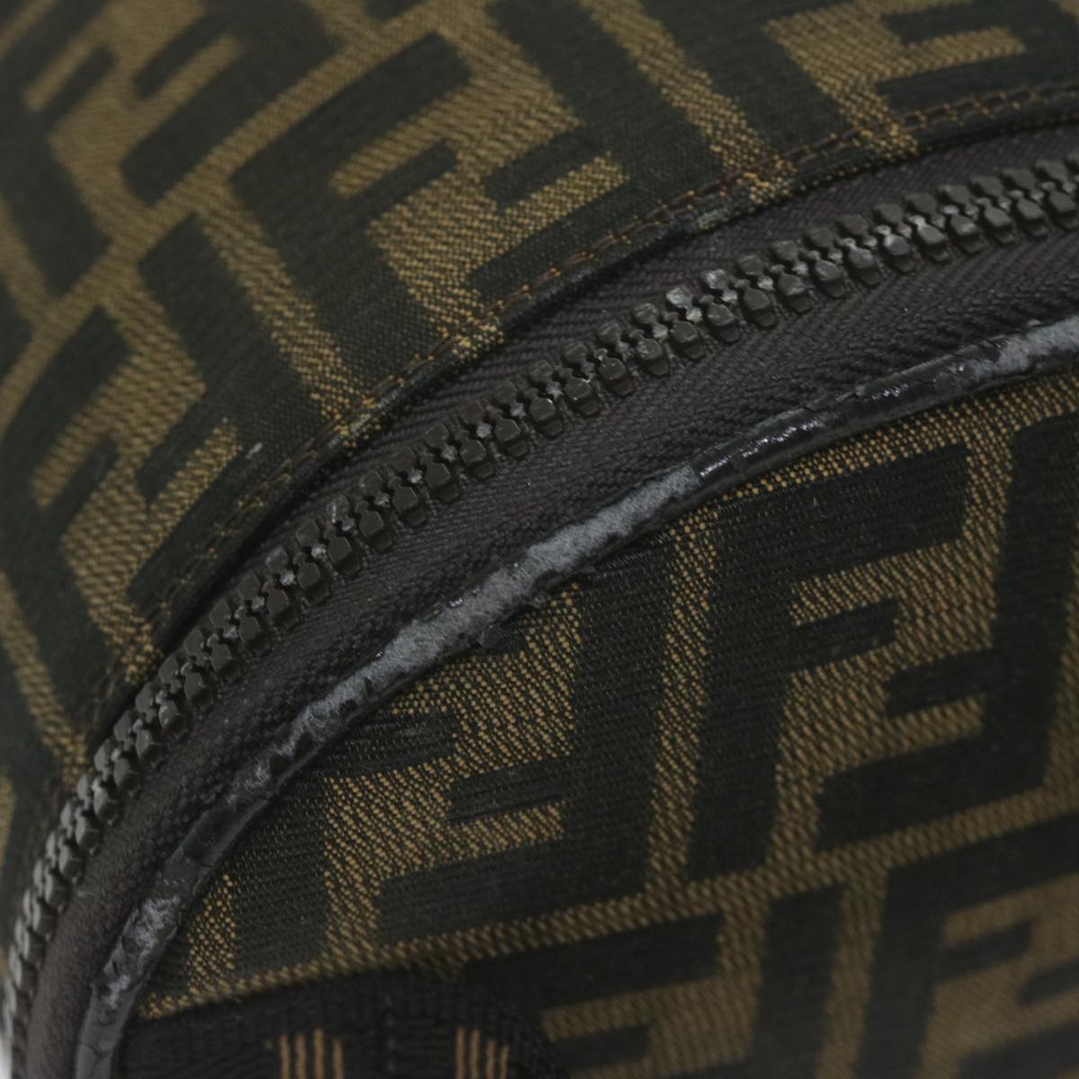 FENDI Zucca Canvas Vanity Pouch Brown Black bs11627