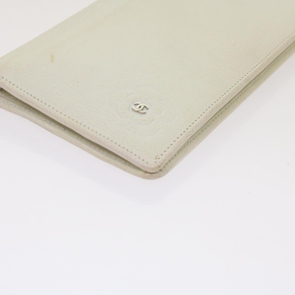 CHANEL Wallet Leather White CC bs12464