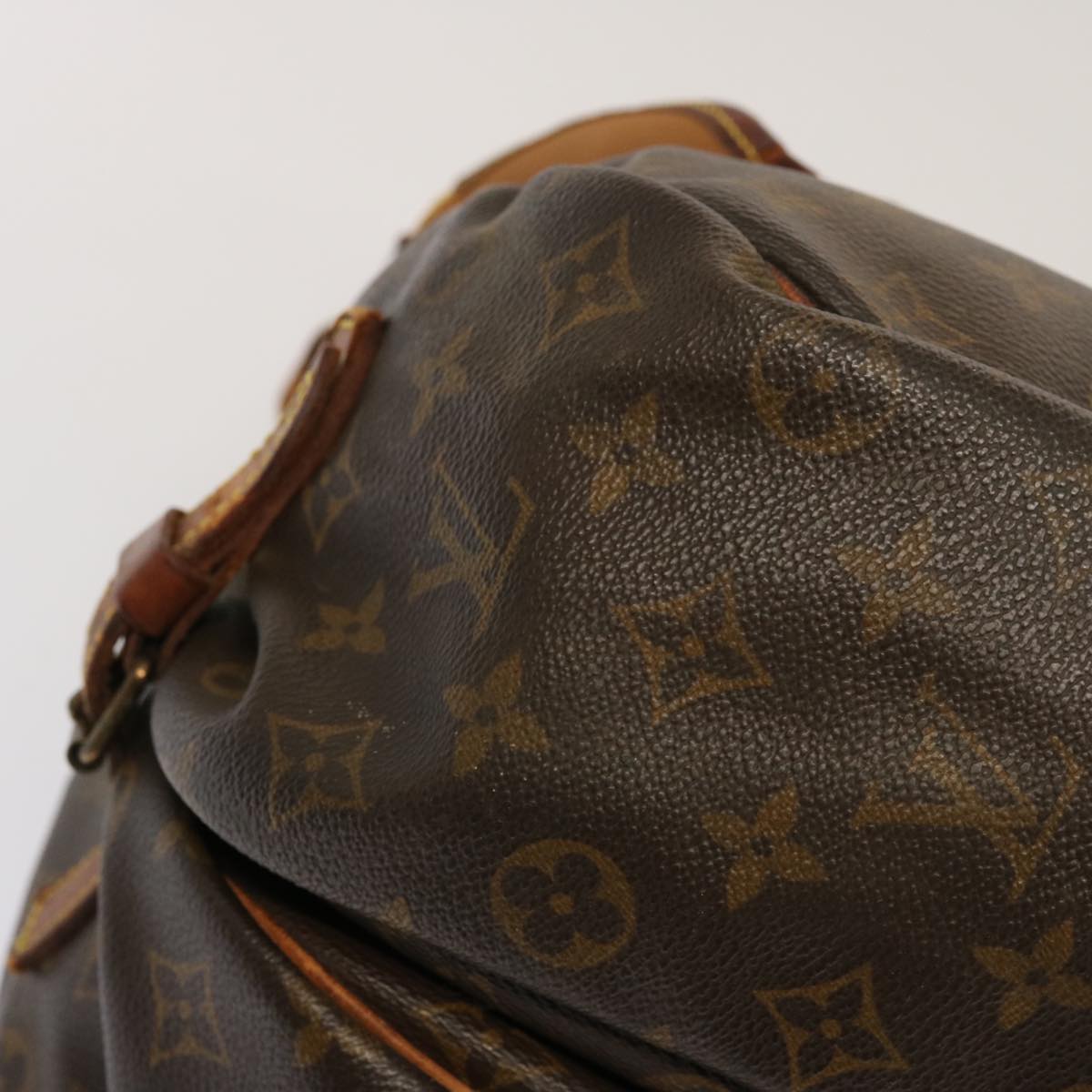 LOUIS VUITTON Monogram Saumur 35 Shoulder Bag M42254 LV bs13341