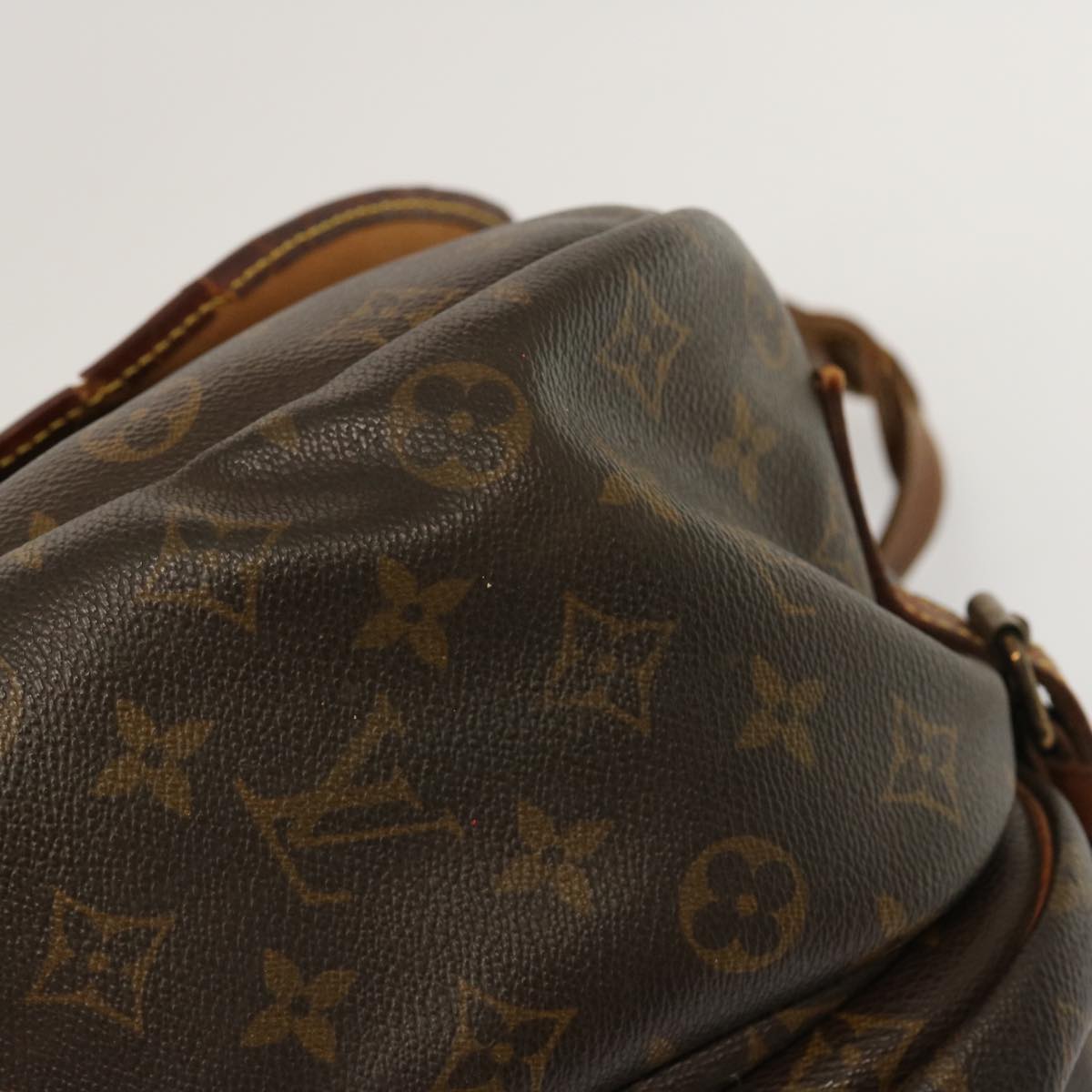 LOUIS VUITTON Monogram Saumur 35 Shoulder Bag M42254 LV bs13341