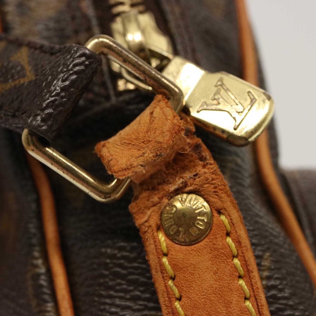 LOUIS VUITTON Monogram Amazon Shoulder Bag M45236 LV bs13530